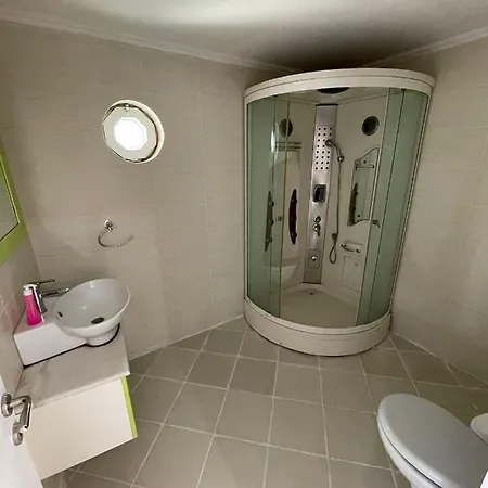 Venus8 Moderne Mit Eigener Pool Vilă